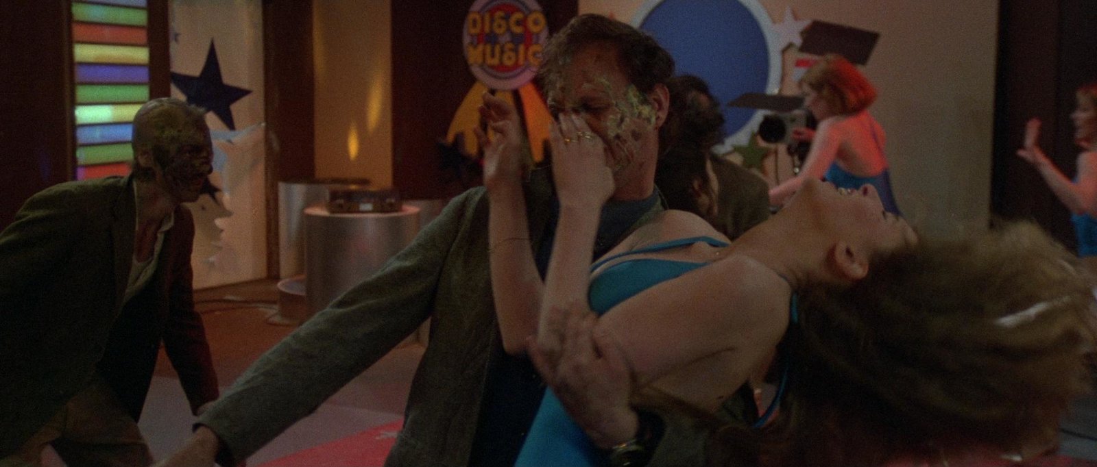 Grossangriff der Zombies - Uncut Mediabook Edition (DVD+blu-ray) (B)