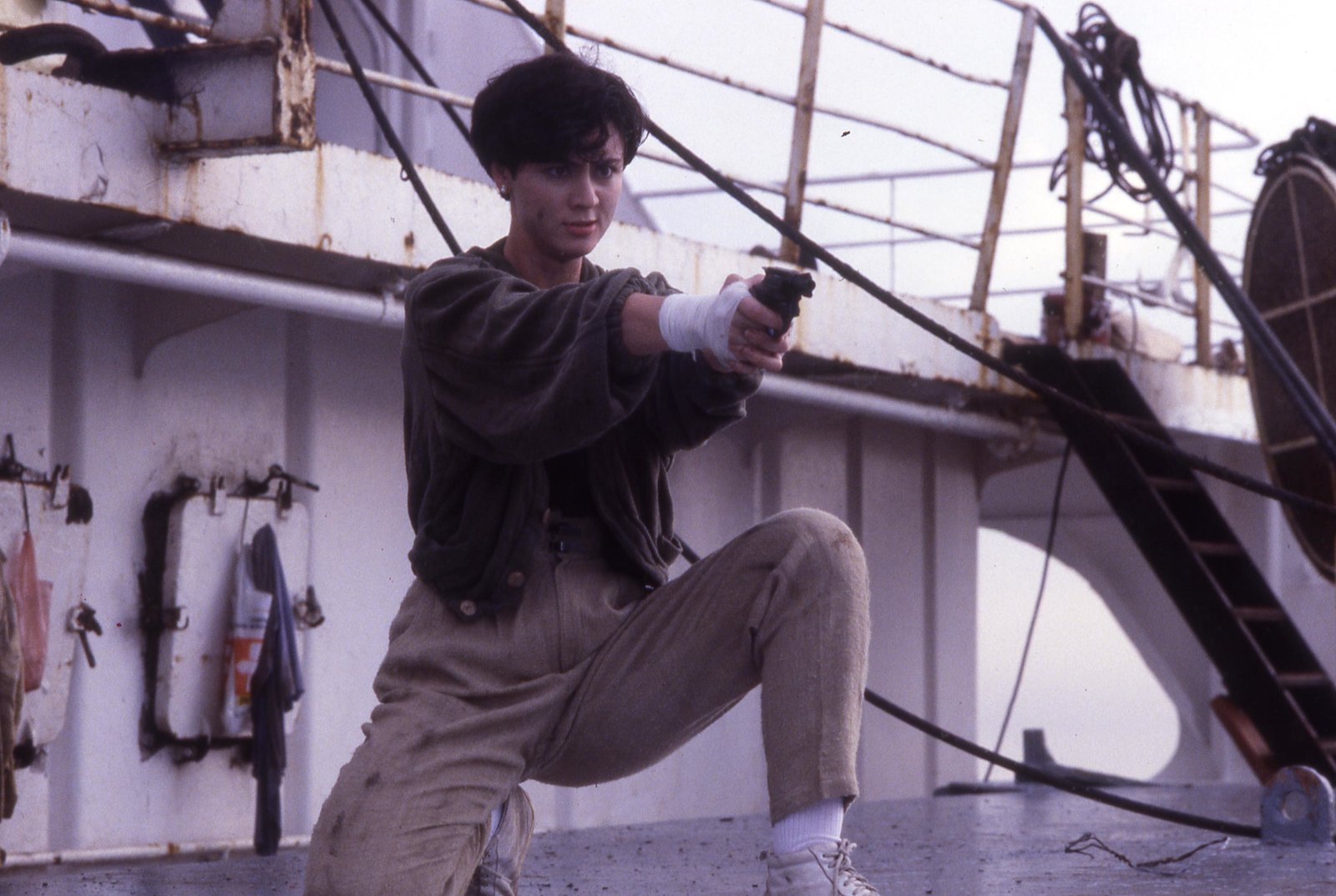 SHE SHOOTS STRAIGHT – Sie schießt scharf!  (Blu-ray Disc)