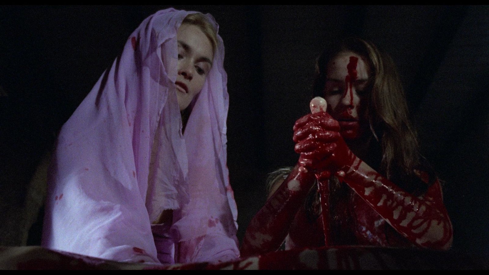 The Blood Splattered Bride - Uncut Edition  (blu-ray)