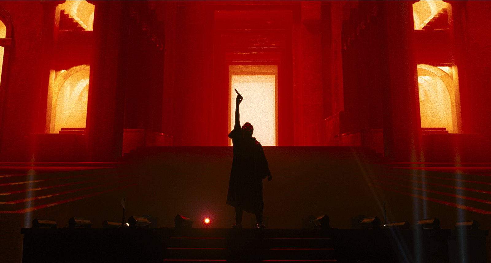 Hurry Up Tomorrow  (Blu-ray Disc)