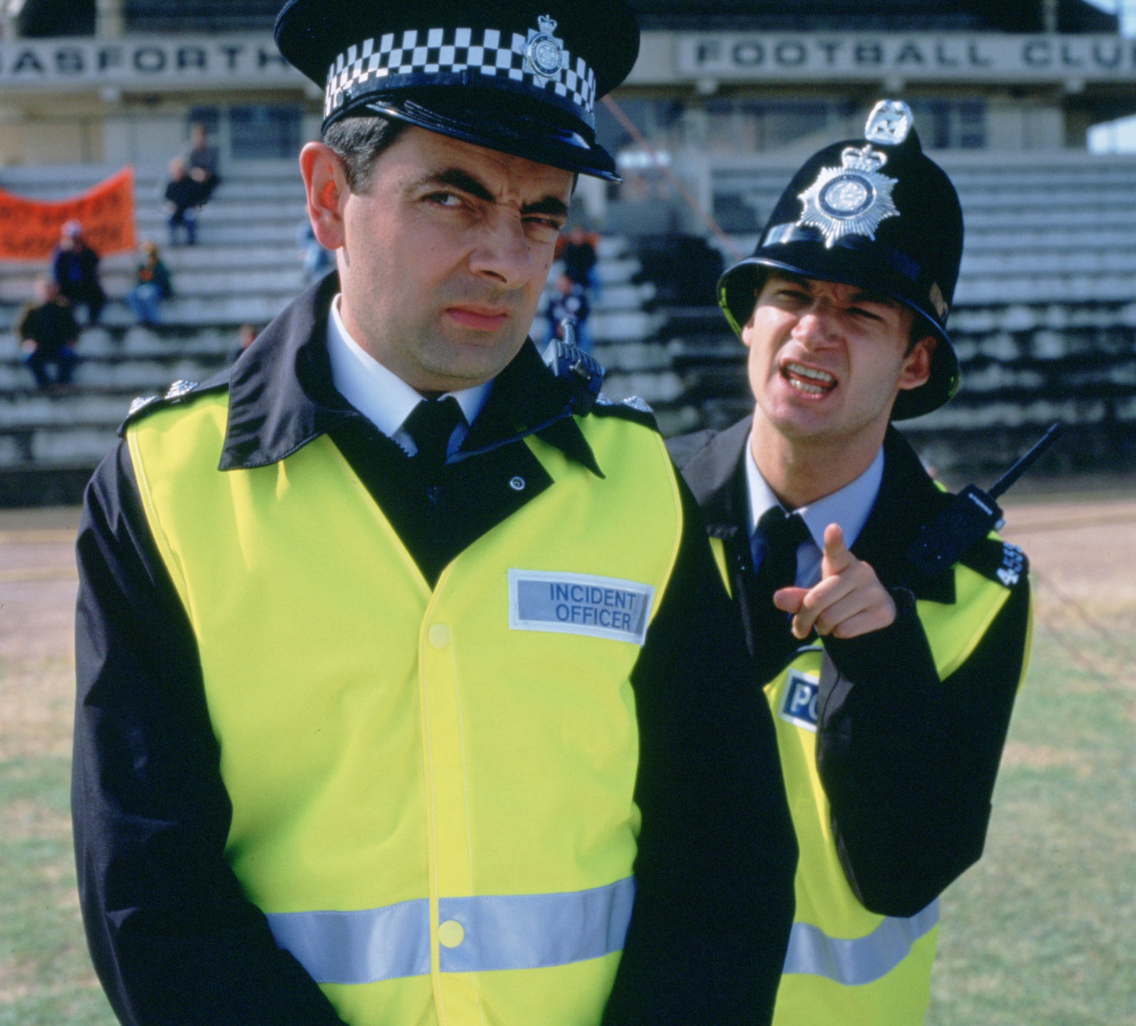 Inspektor Fowler - Härter als die Polizei erlaubt (The Thin Blue Line) / Die komplette 14-teilige Kulterie mit Rowan Atkinson (bekannt als „Mr. Bean“) (Pidax Serien-Klassiker)  [2 DVDs]  (DVD)