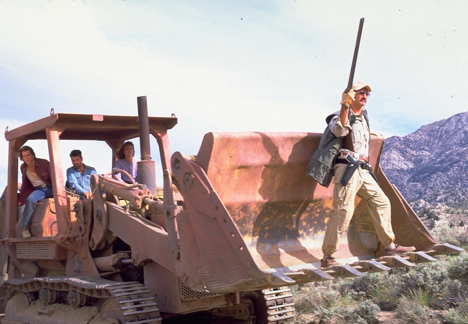 Tremors 1-7 Movie Collection  (DVD)