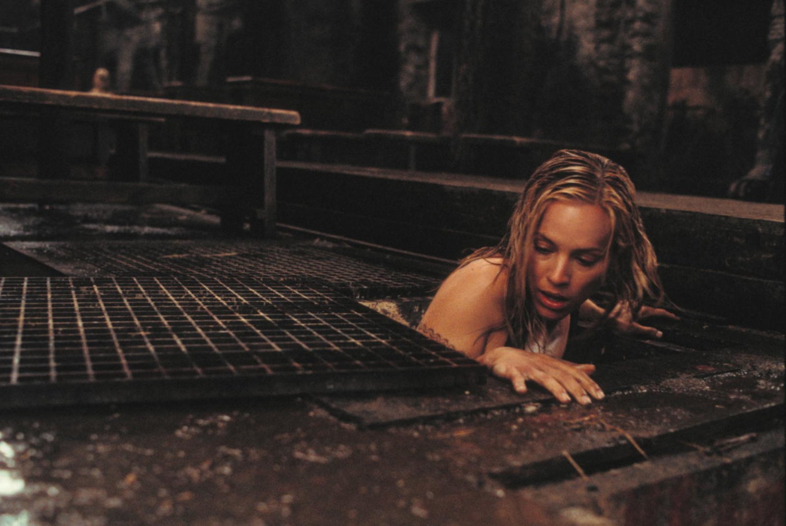 The Dark  (Blu-ray Disc)